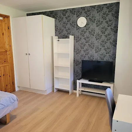 Charming Stavanger House With Garden, Perfect For Families Ferienhaus Sunde